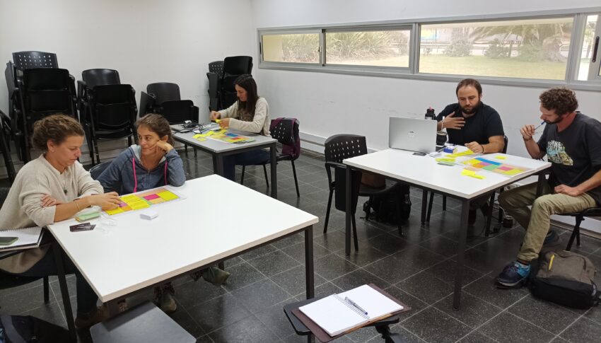 Se realizó instancia presencial en Rocha del curso “Canvas Business Model aplicado a Laboratorios que prestan servicios”